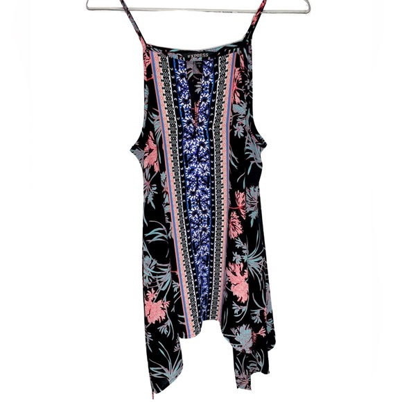 Express Handkerchief Tank Top - Picture 7 of 8